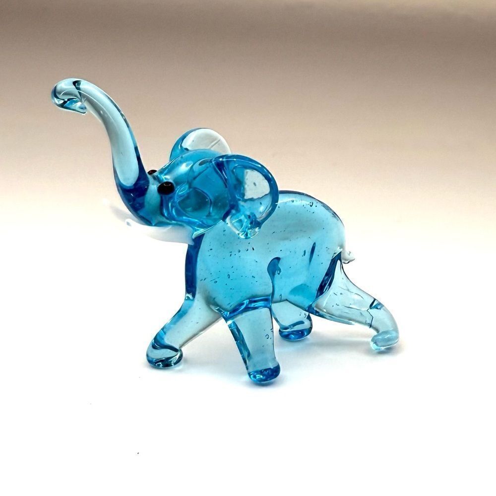 Micro Miniature Blue Art Glass elephant figurine